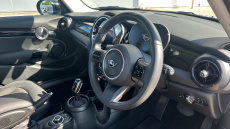 MINI Hatchback 1.5 Cooper Classic Premium 5dr Auto Petrol Hatchback